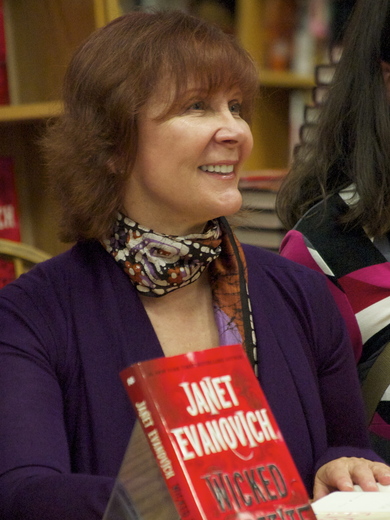 Portrait of Janet Evanovich